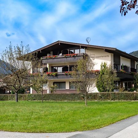 Tirol Appartements Schwaiger Niederndorf  外观 照片
